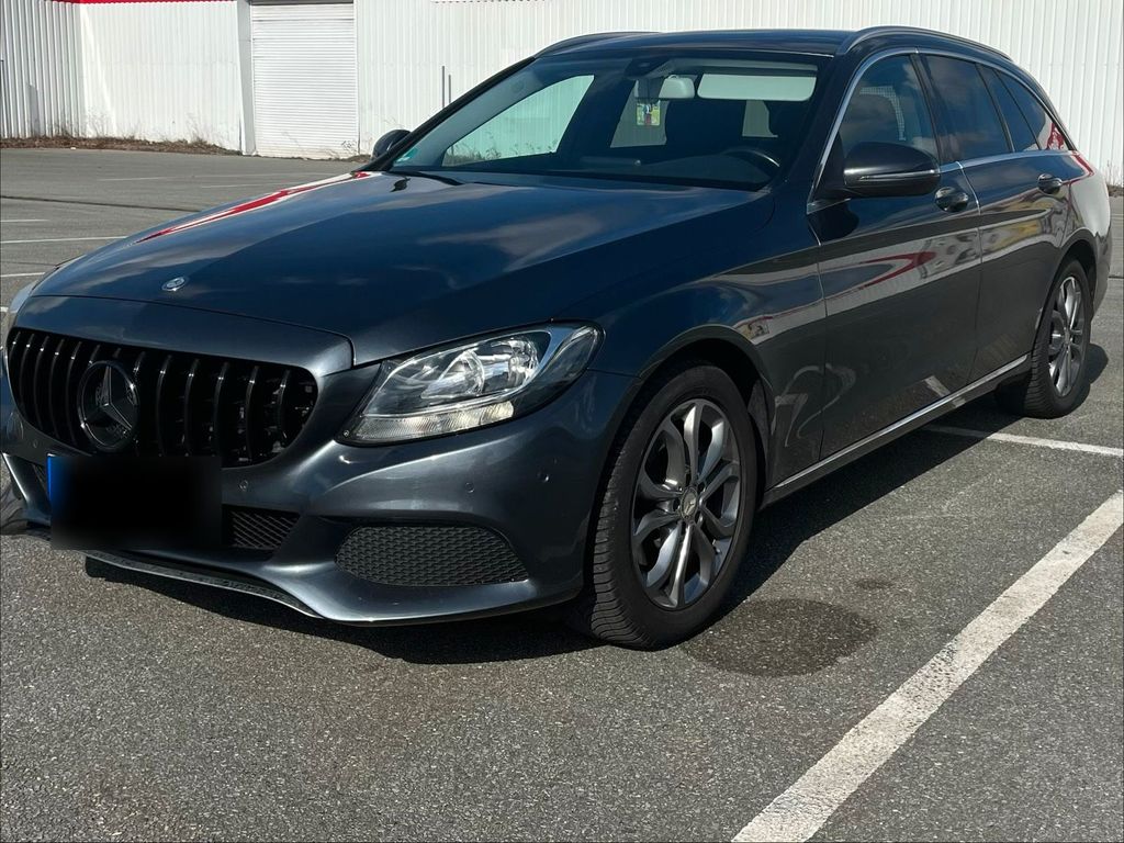 Image of Mercedes-Benz C 220