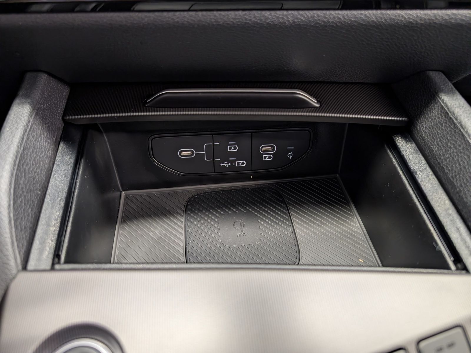 KIA Sportage  1.6 T-GDI 2WD DCT GT-Line Sound – Bild 21