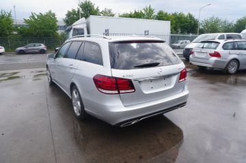 Mercedes E 200 - 5