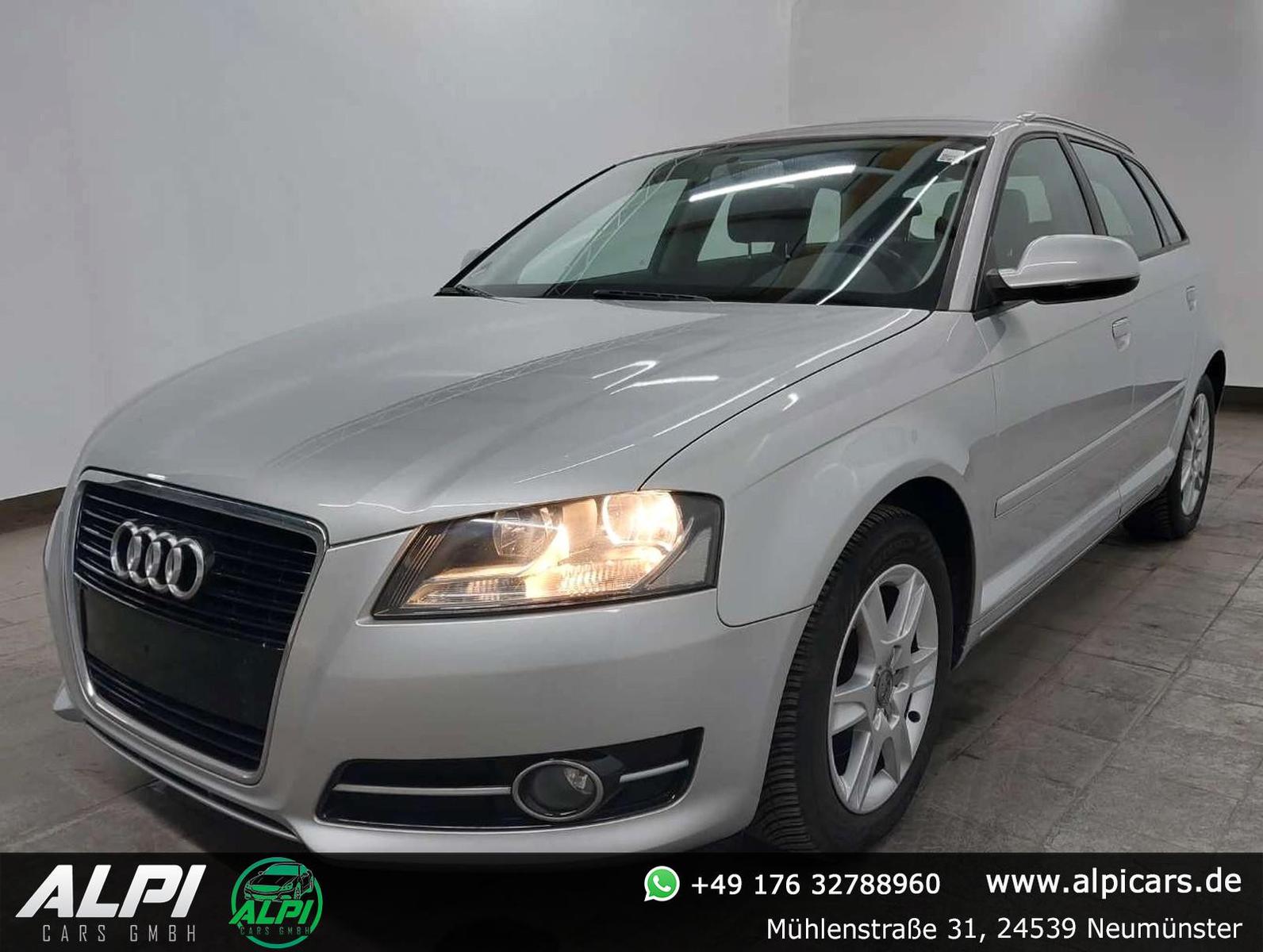 Audi A3 Sportback 1.2 TFSI Attraction *EINPARKHILFE/A