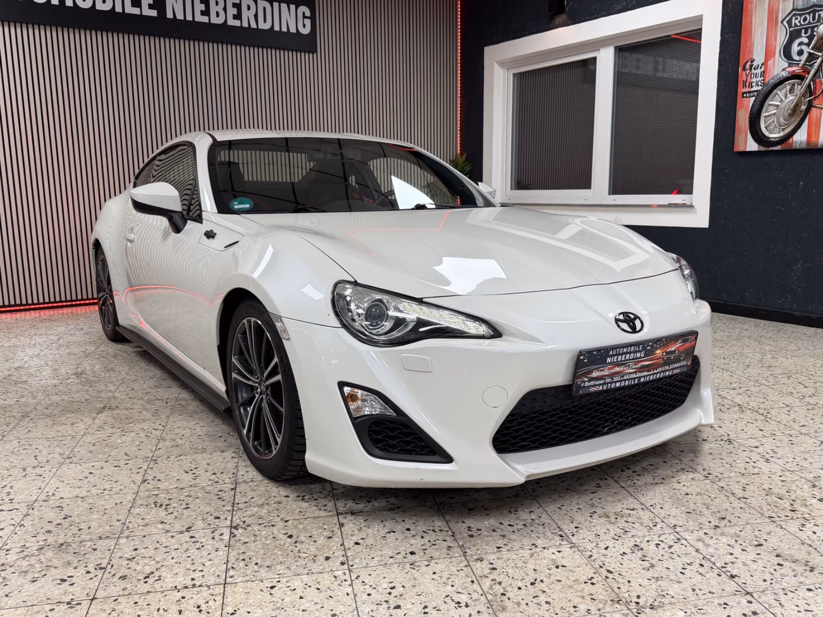 Toyota GT86 HKS Kompressor /  GP Perfomance / Milltek