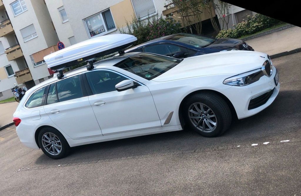 Image of BMW 530