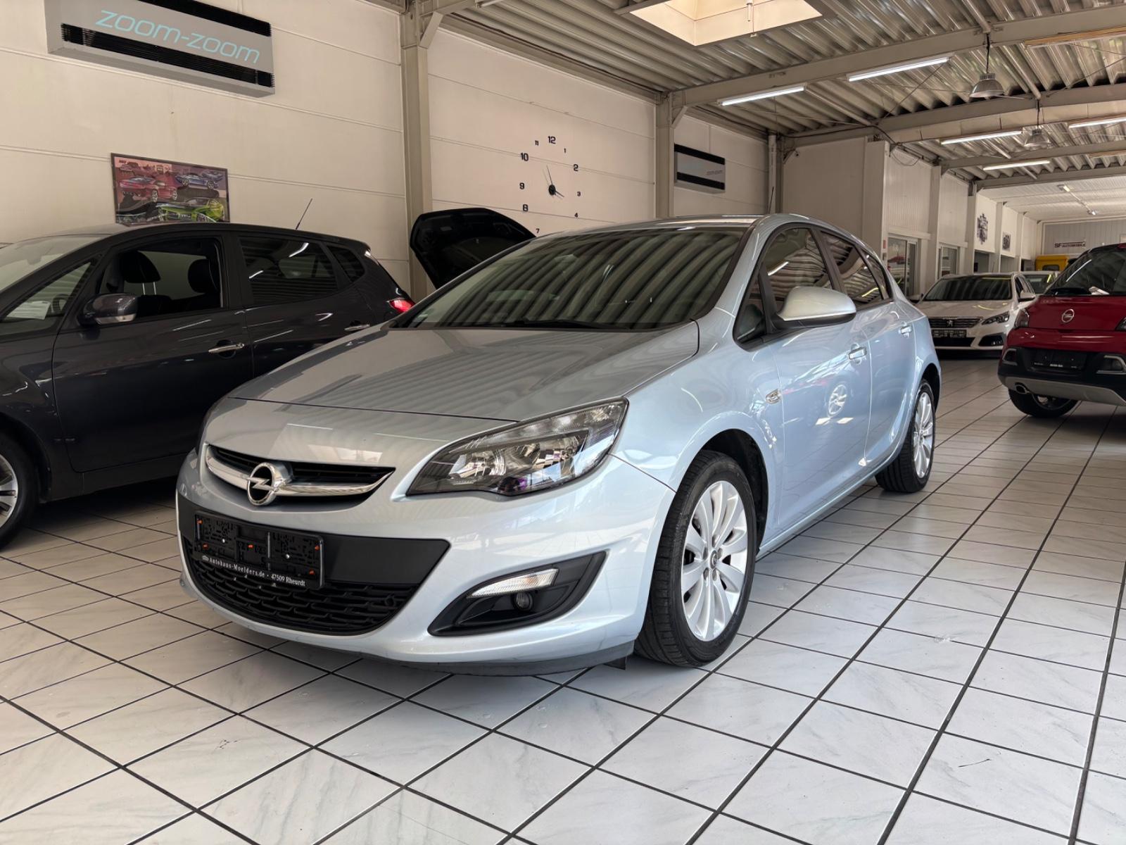 Opel Astra J Lim. 5-trg. Style