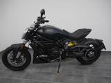 Ducati XDiavel Dark // viele Performanceteile  // 13KM - Offers matching your search criteria