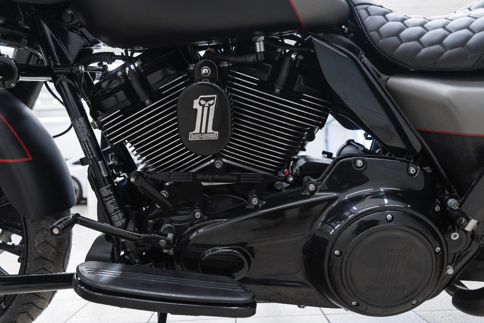 Fahrzeugabbildung Harley-Davidson FLTRX TOURING ROAD GLIDE