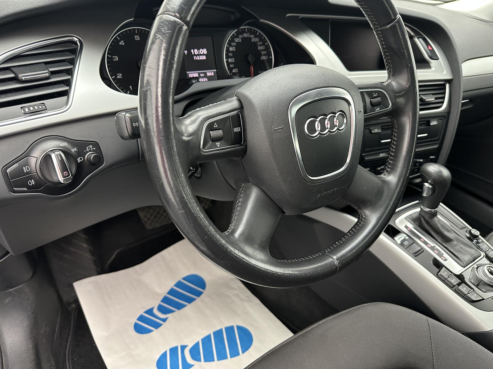 Audi A4 Ambiente quattro "SITZH-MULTI-PDC-ALU-TÜV"