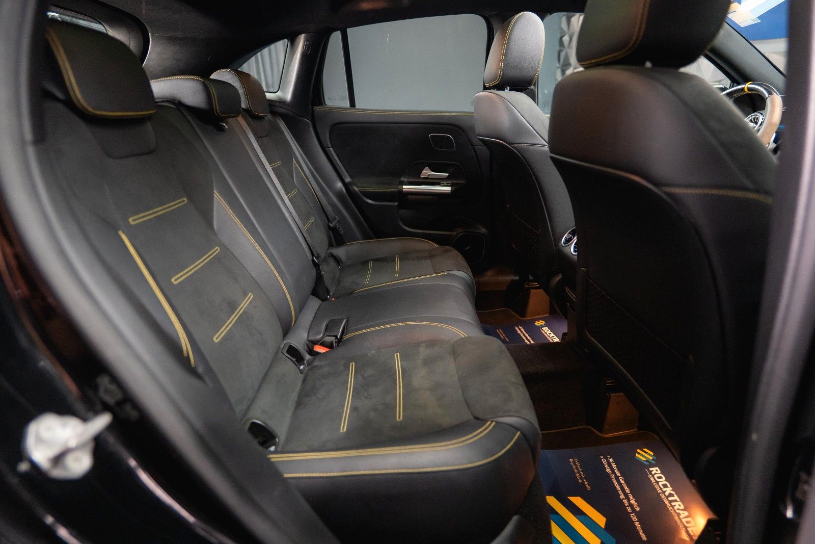 Fahrzeugabbildung Mercedes-Benz GLA 45 S AMG 4Matic | ACC | PANO | BURMESTER