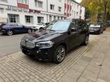BMW X5 xDrive40d - M Paket  - BMW X5 in Bochum