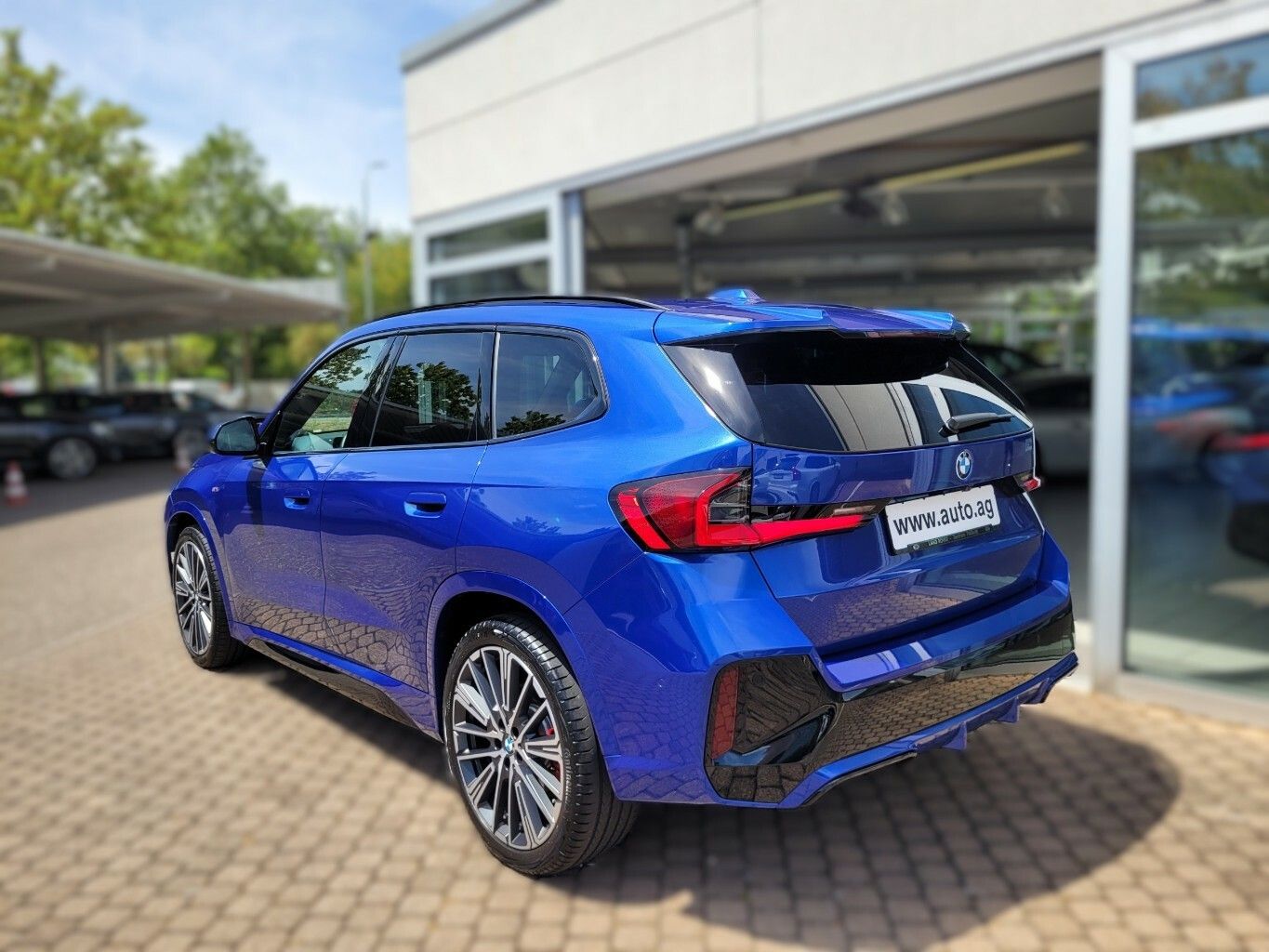 BMW X1 23 d xDrive M Sport *AHK*Panoramadach*M Sport imagem 3