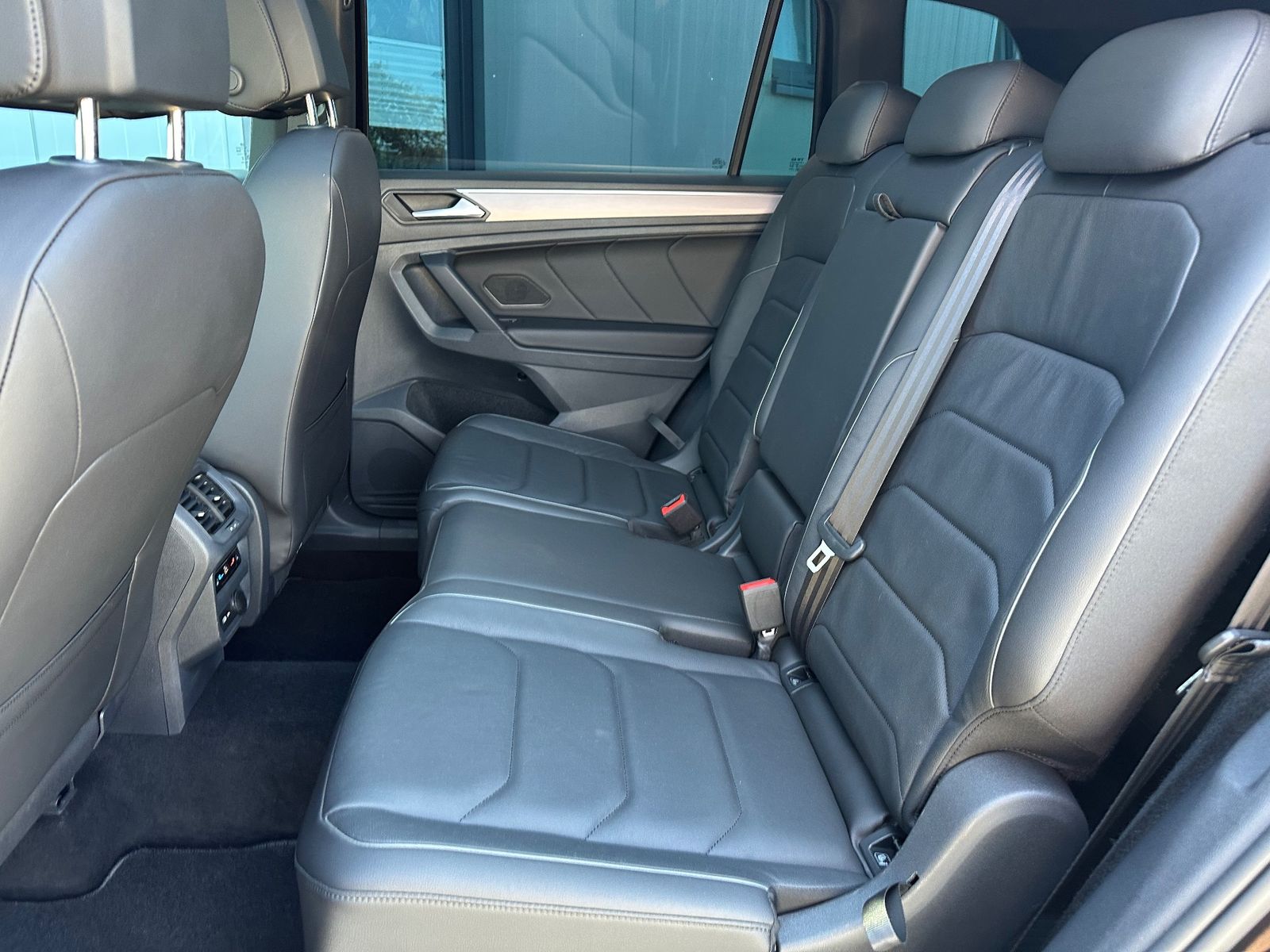 Fahrzeugabbildung SEAT Tarraco FR 4Drive 7-Sitzer NAV+LED+KAM+AHK+PANO