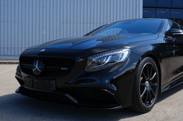 MERCEDES-BENZ S 63 AMG S 63 Mercedes-AMG 4MATIC Coupé AMG
