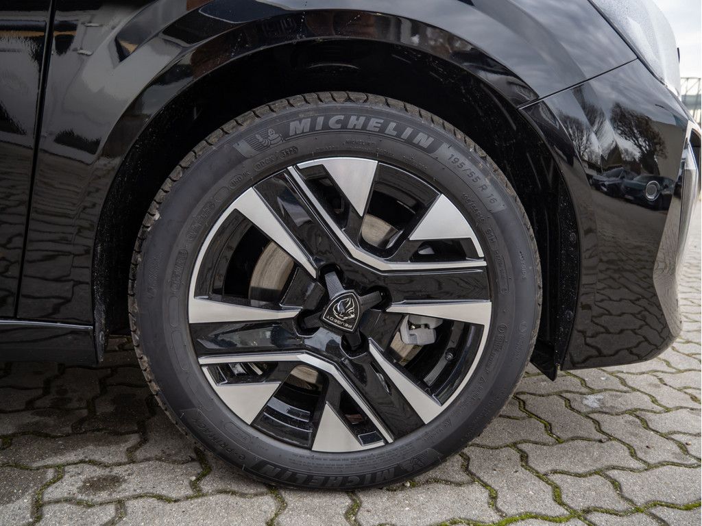 Peugeot 208 - Bild 19