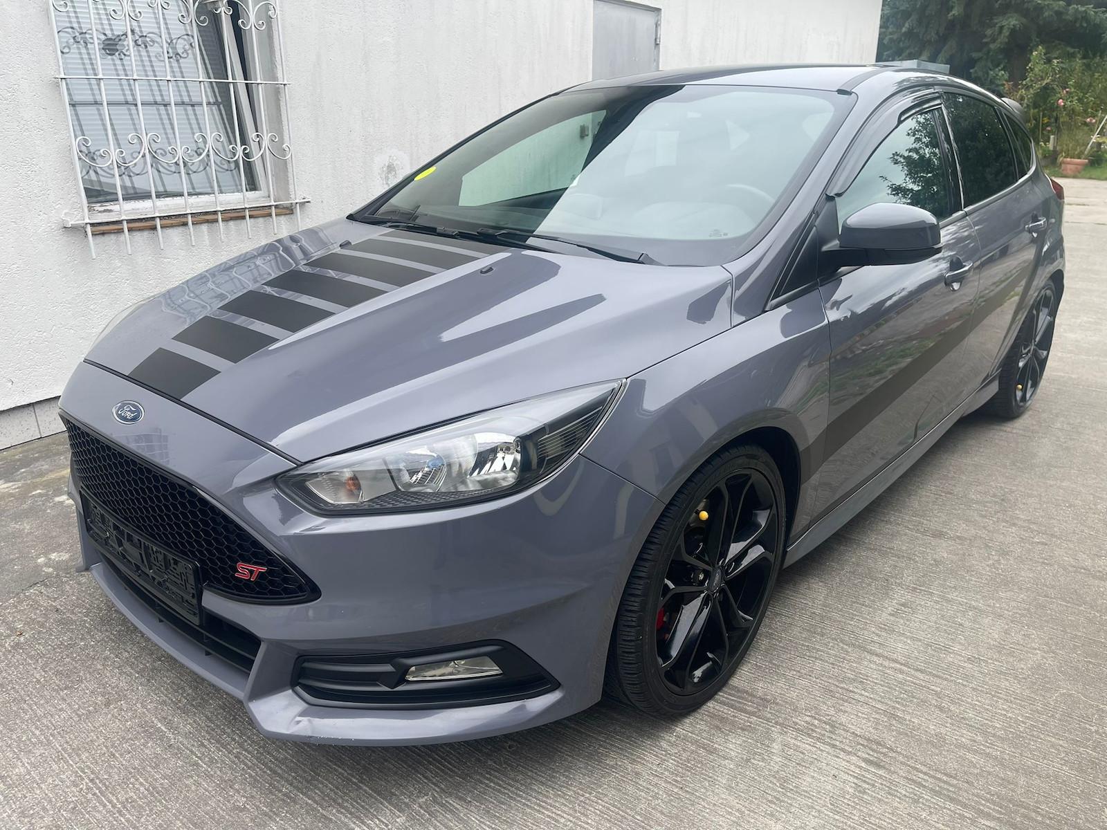 Ford Focus ST Leder*Sport*Keyless-Go*
