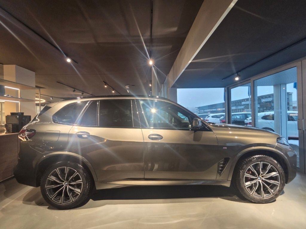 BMW X5 - Bild 2