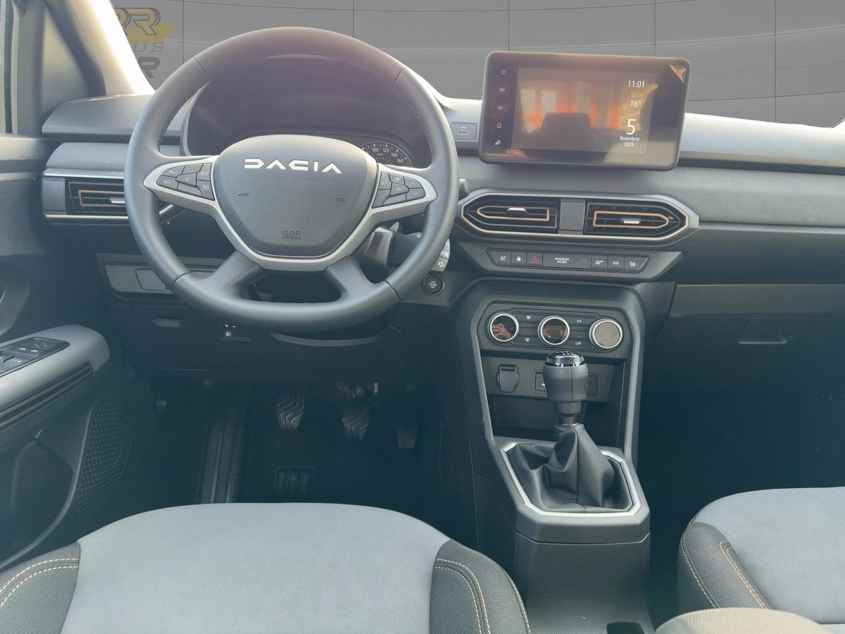 Fahrzeugabbildung Dacia Sandero III Stepway Extreme TCe 110