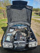 Mercedes-Benz C124  300CE Coupe Projektaufgabe - schwarze Mercedes-Benz CE 300