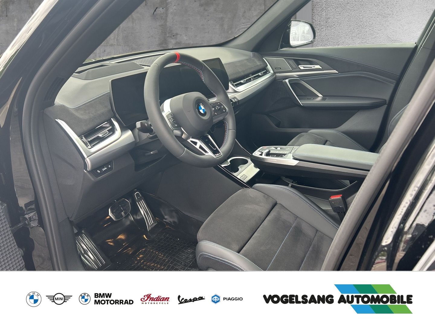Fahrzeugabbildung BMW X1 M35i xDrive M Sport Pro Innovationspaket Pano