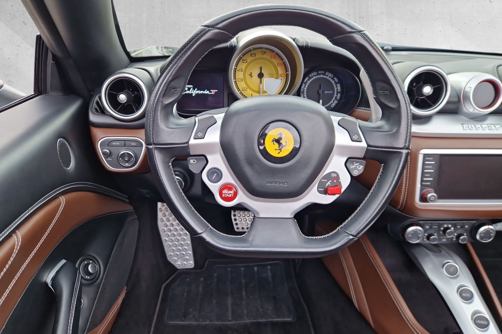 Fahrzeugabbildung Ferrari California T*CarPlay*JBL*Approved