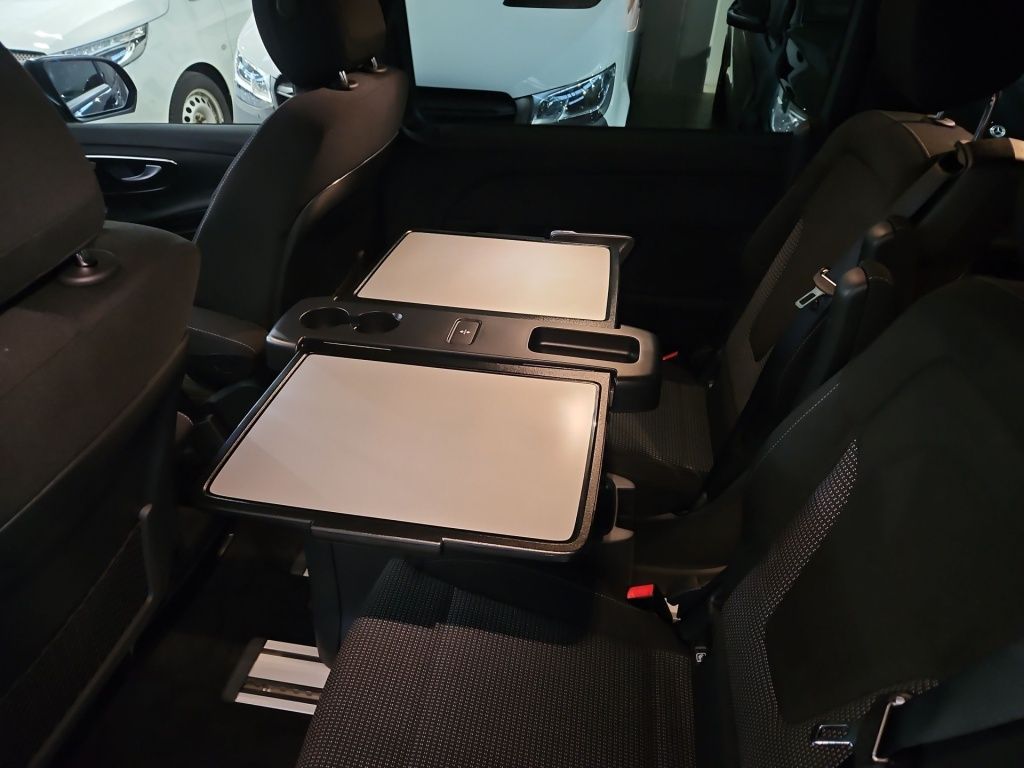 Fahrzeugabbildung Mercedes-Benz V 300 d STYLE Extralang 360 ACC AHK AUT Facelift