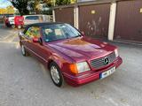 Mercedes-Benz CE 300 24V Cabrio - Mercedes-Benz CE 300 mit Benzin-Antrieb