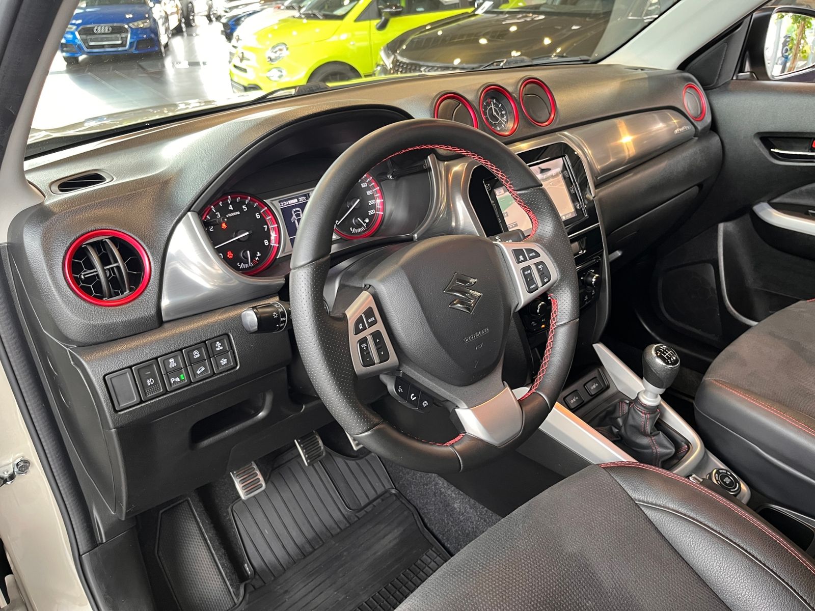 Fahrzeugabbildung Suzuki Vitara 1.4 S 4x4 KLIMA LED NAVI ALU