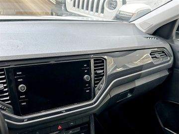 Volkswagen T-Roc - 9