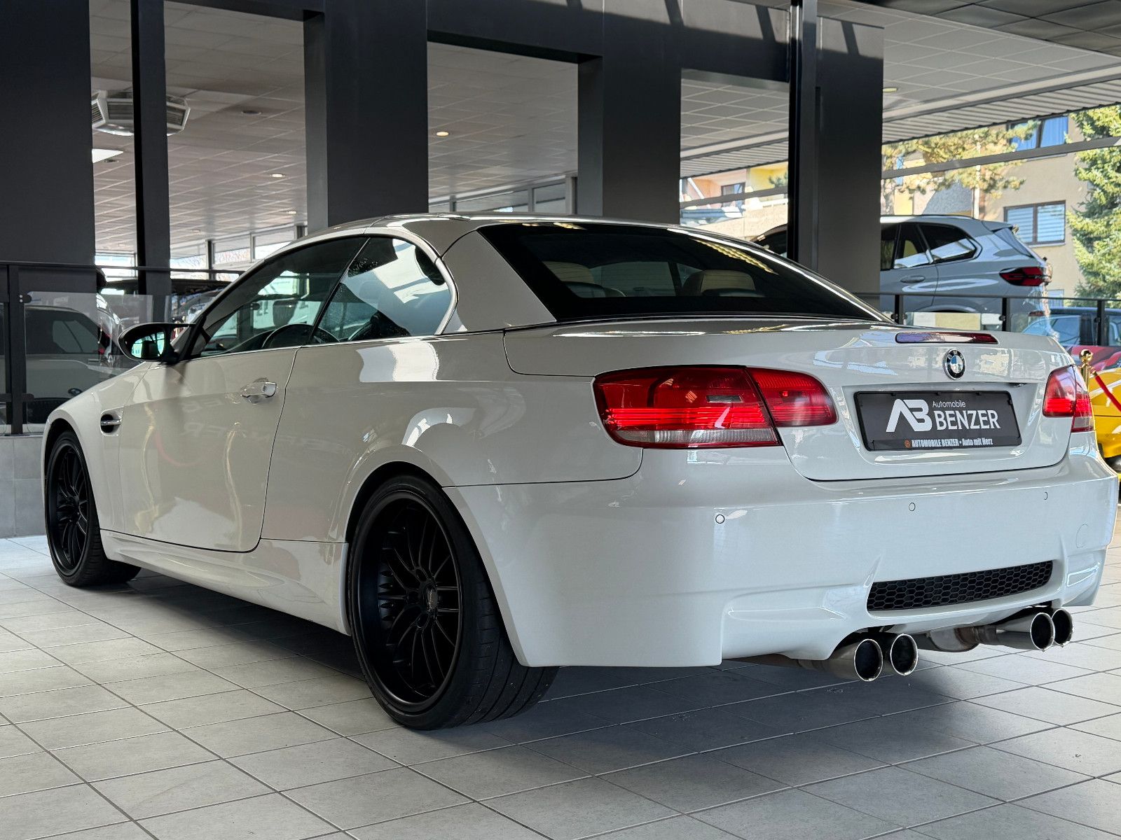 Fahrzeugabbildung BMW M3 Cabrio /AUTOMATIK/MEMORY/ACC/PDC/
