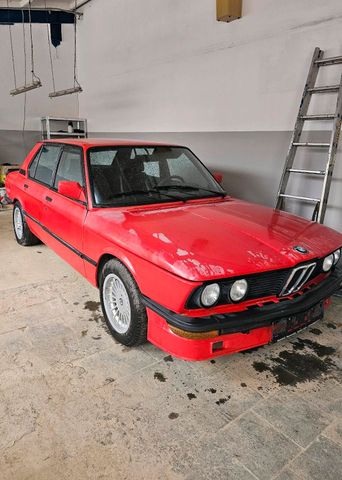 BMW Bmw m535 e12 original mit alpina Bauteilen...