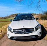 Mercedes-Benz Mercedes GLA 220 CDI 4MATIC | Vollleder | ... - gebrauchte Mercedes-Benz GLA 220 aus dem Jahr 2014