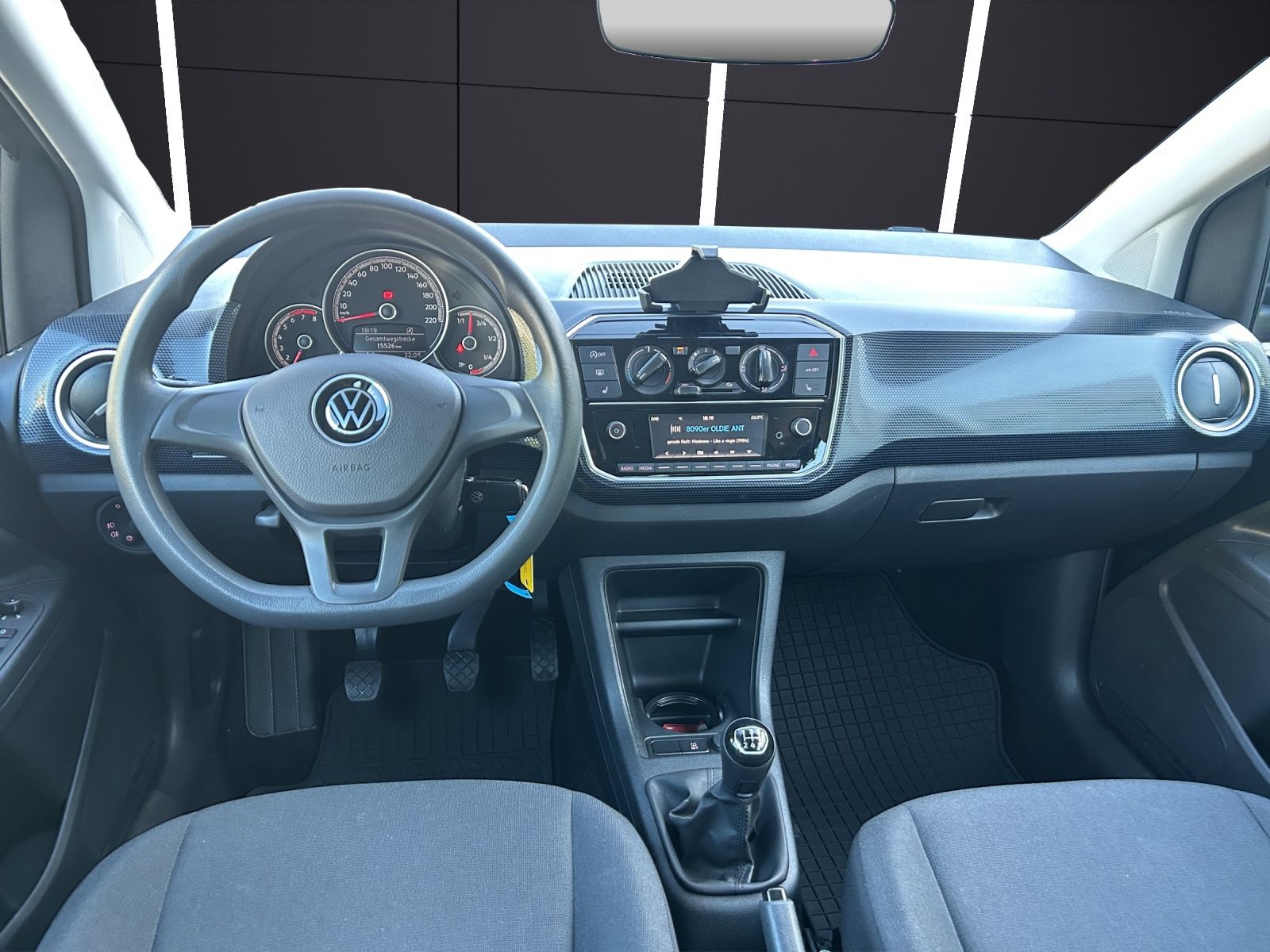 Fahrzeugabbildung Volkswagen up! Klima SHZ GRA RFK maps+more