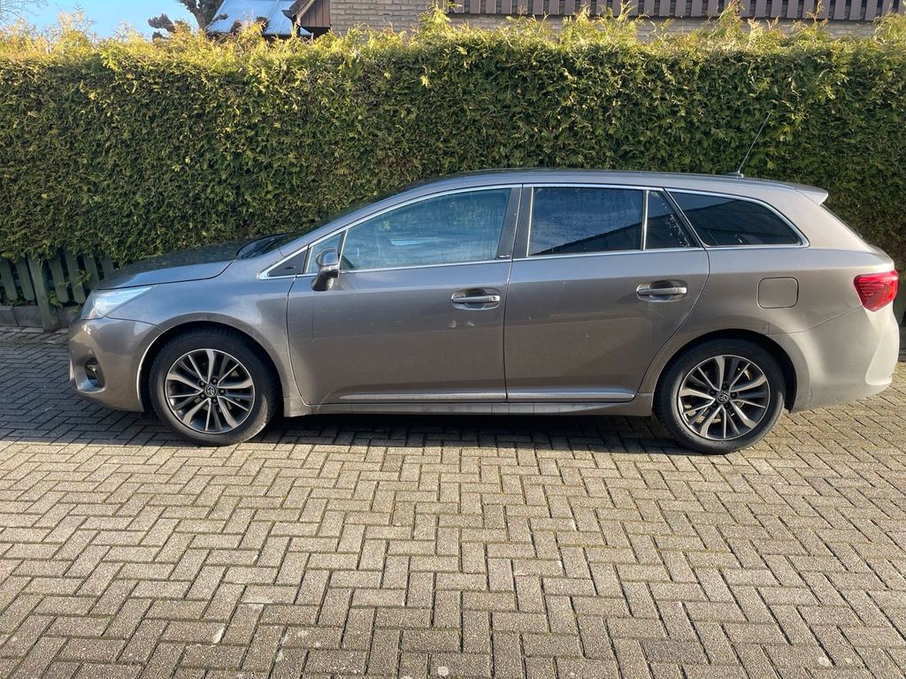 Image of Toyota Avensis