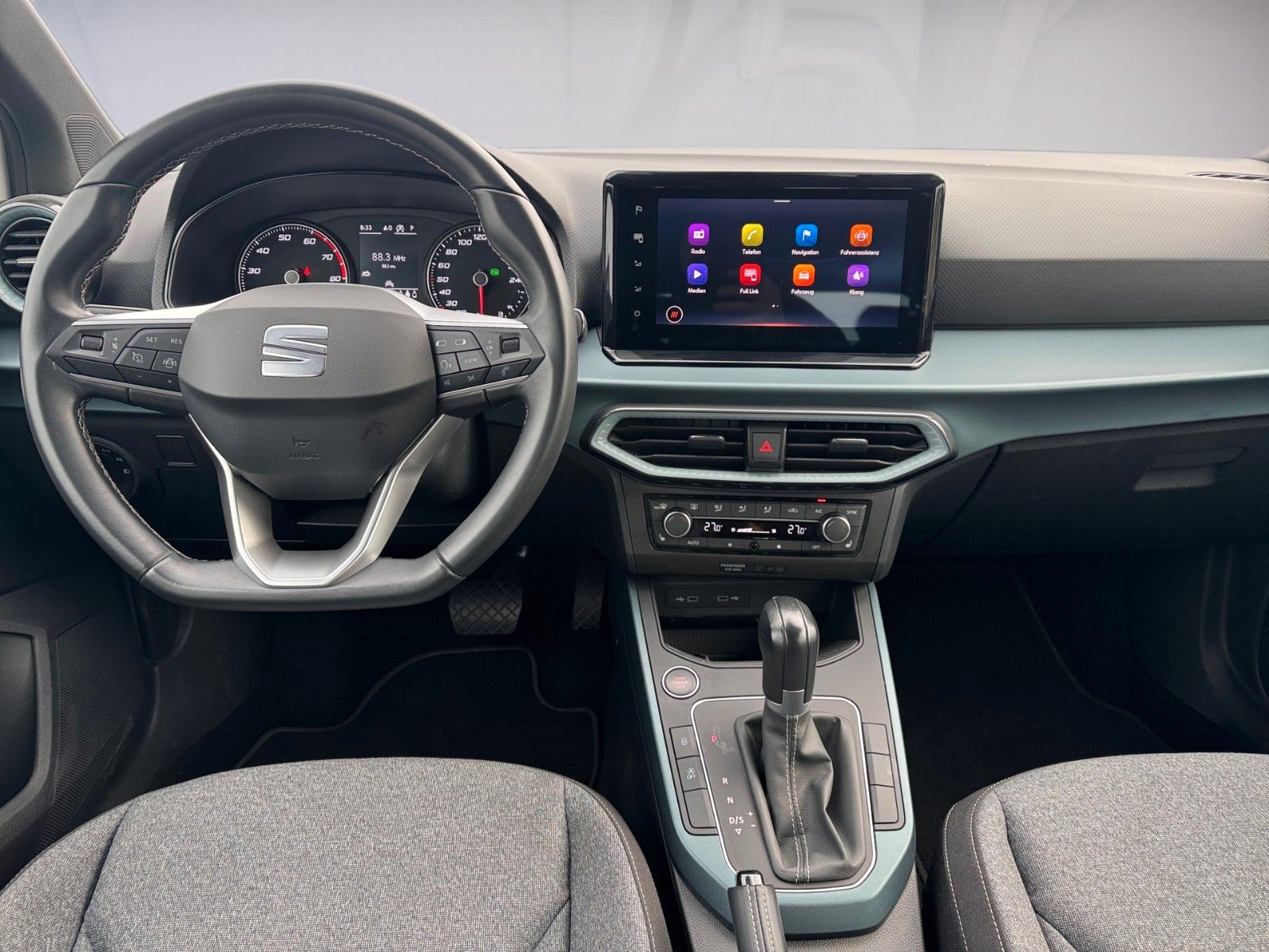 Fahrzeugabbildung SEAT Arona Xperience 1.0 TSI