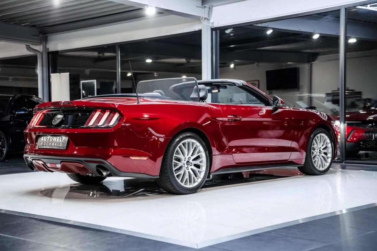 Ford Mustang Convertible 2.3 NAVI *DEU* Kamera XENON