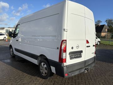 Fotografie des Opel Movano 2.3 D L2H2
