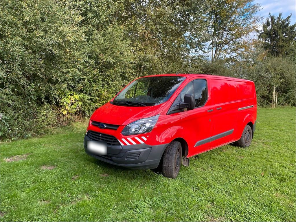 Image of Ford Transit Custom