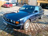 BMW Oldtimer mit historischen Kennzeichen bis ... - BMW 740 aus 1993