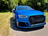 Audi RS3 Eventuri Carbon Ara Blau Matrix 280 - Audi RS3 in Stuttgart