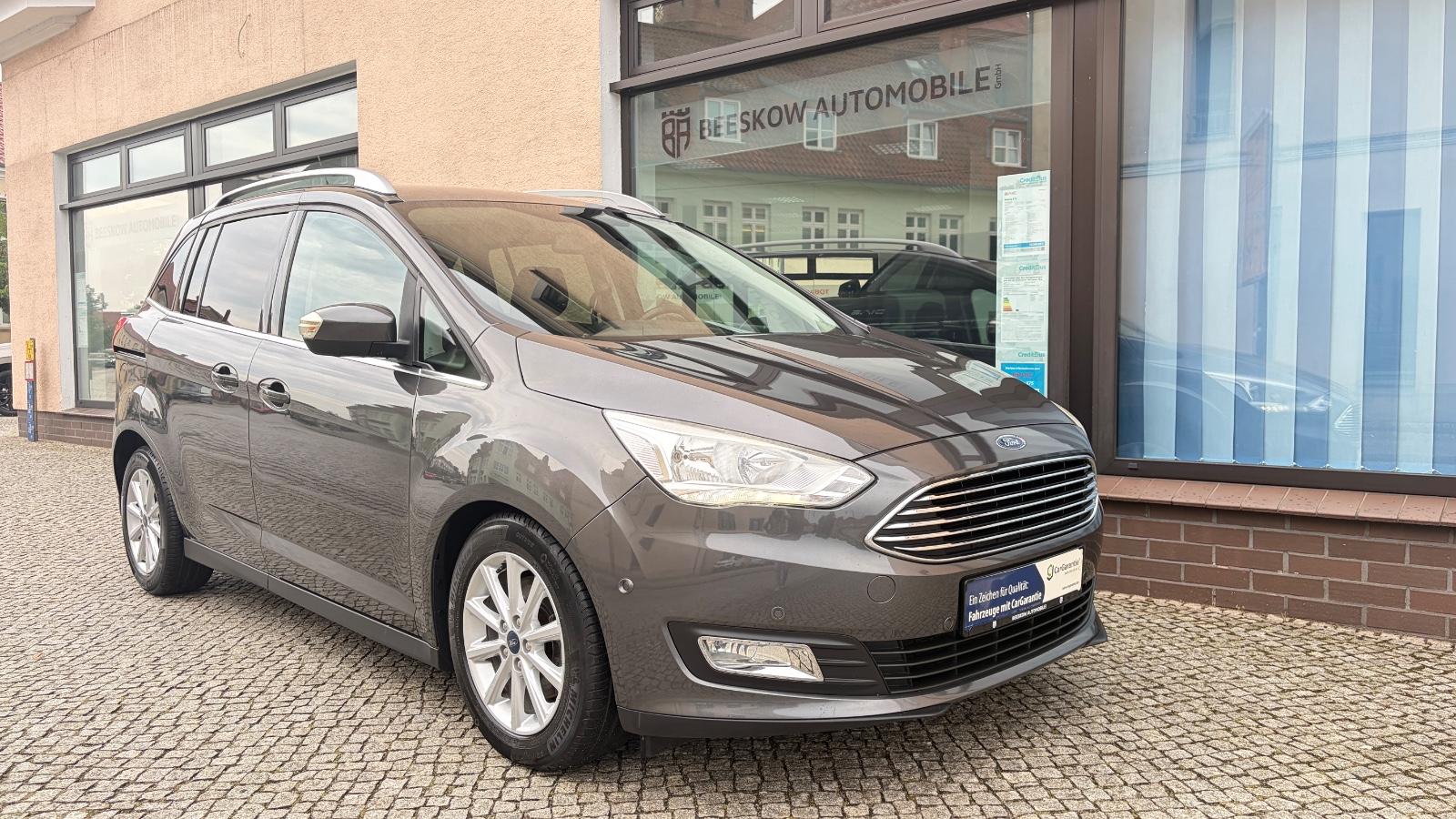 Ford Grand C-Max 1.5EB Titanium Navi PDC SHZ USB