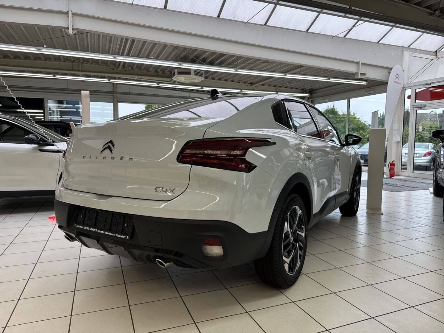 Fahrzeugabbildung Citroën C4 X PureTech 130 S&S EAT8 Max Navi  LED
