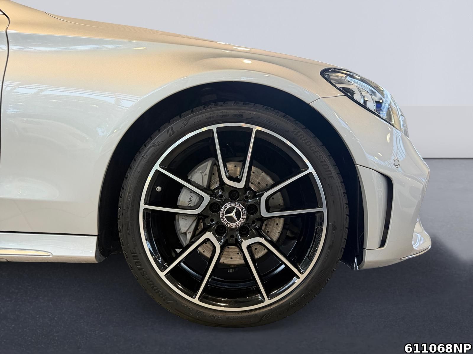 Mercedes-Benz C 220 d 4matic AMG Line Panorama CarPlay Head-up foto 5