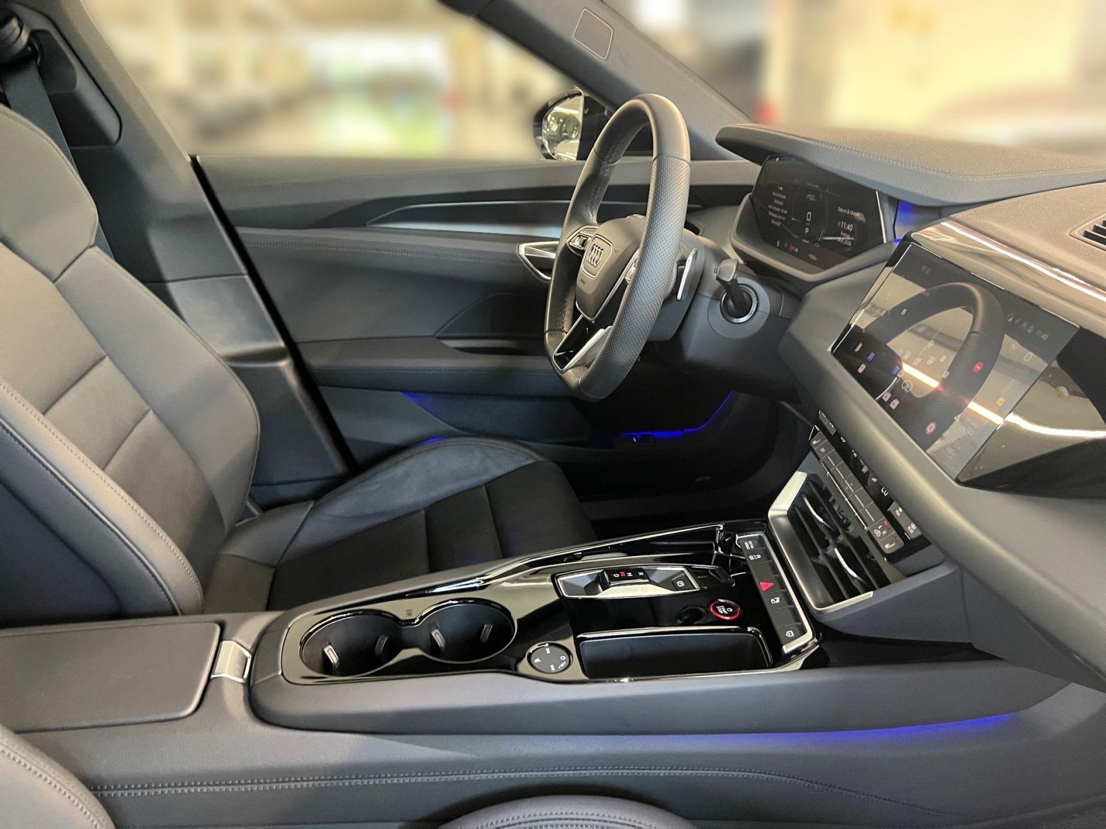 Audi e-tron GT quattro Navi DAB PDC Tempomat LED Pano