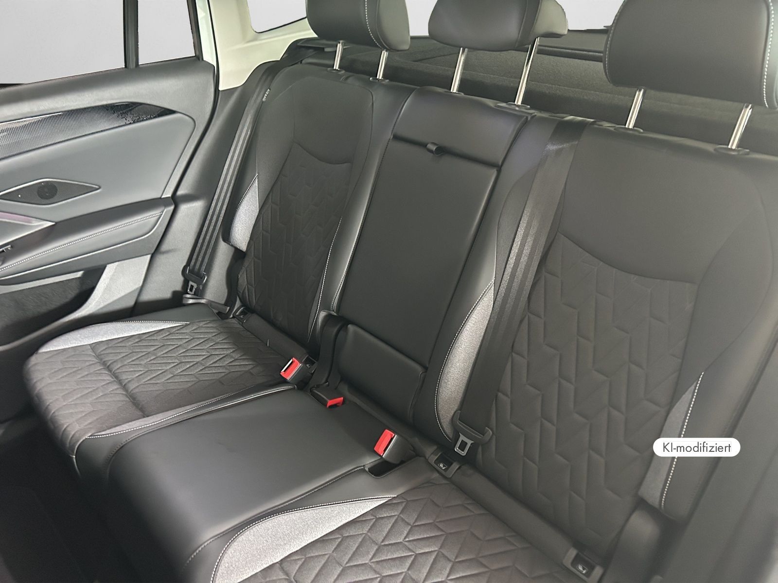 Volkswagen Tiguan - Bild 15