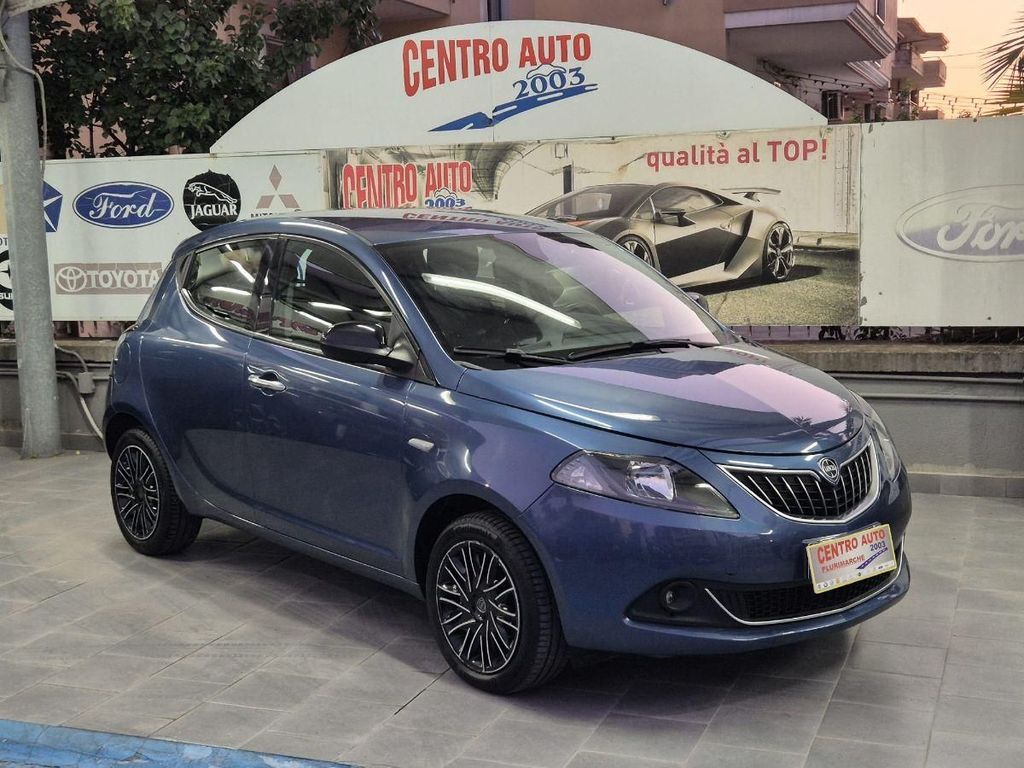 Image of Lancia Ypsilon