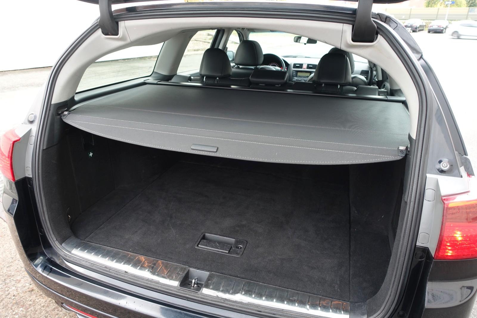 Honda Accord 2004 — photo 27