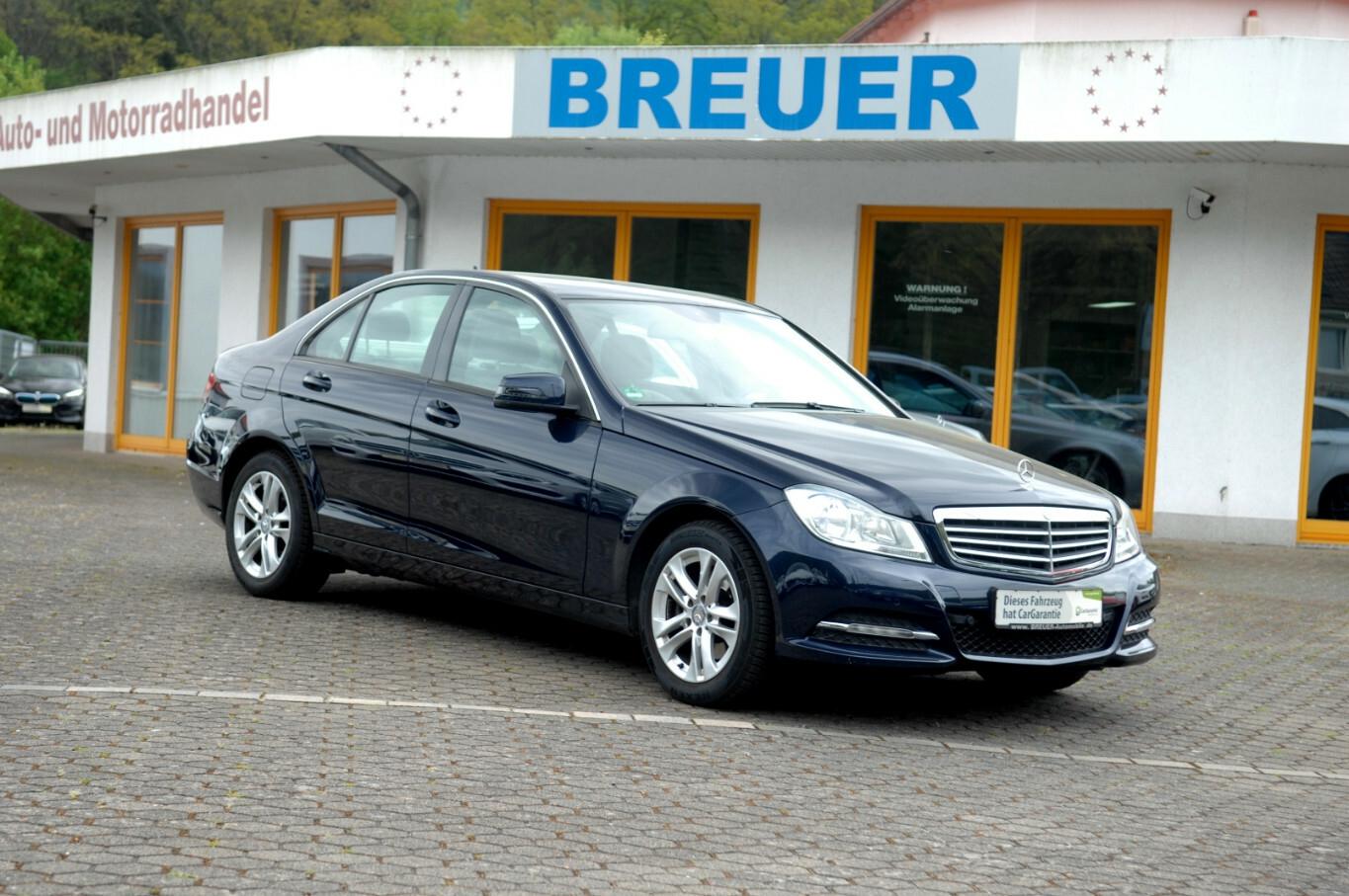 Mercedes-Benz C 200 CGI BlueEfficiency Klimaautomatik Tempomat