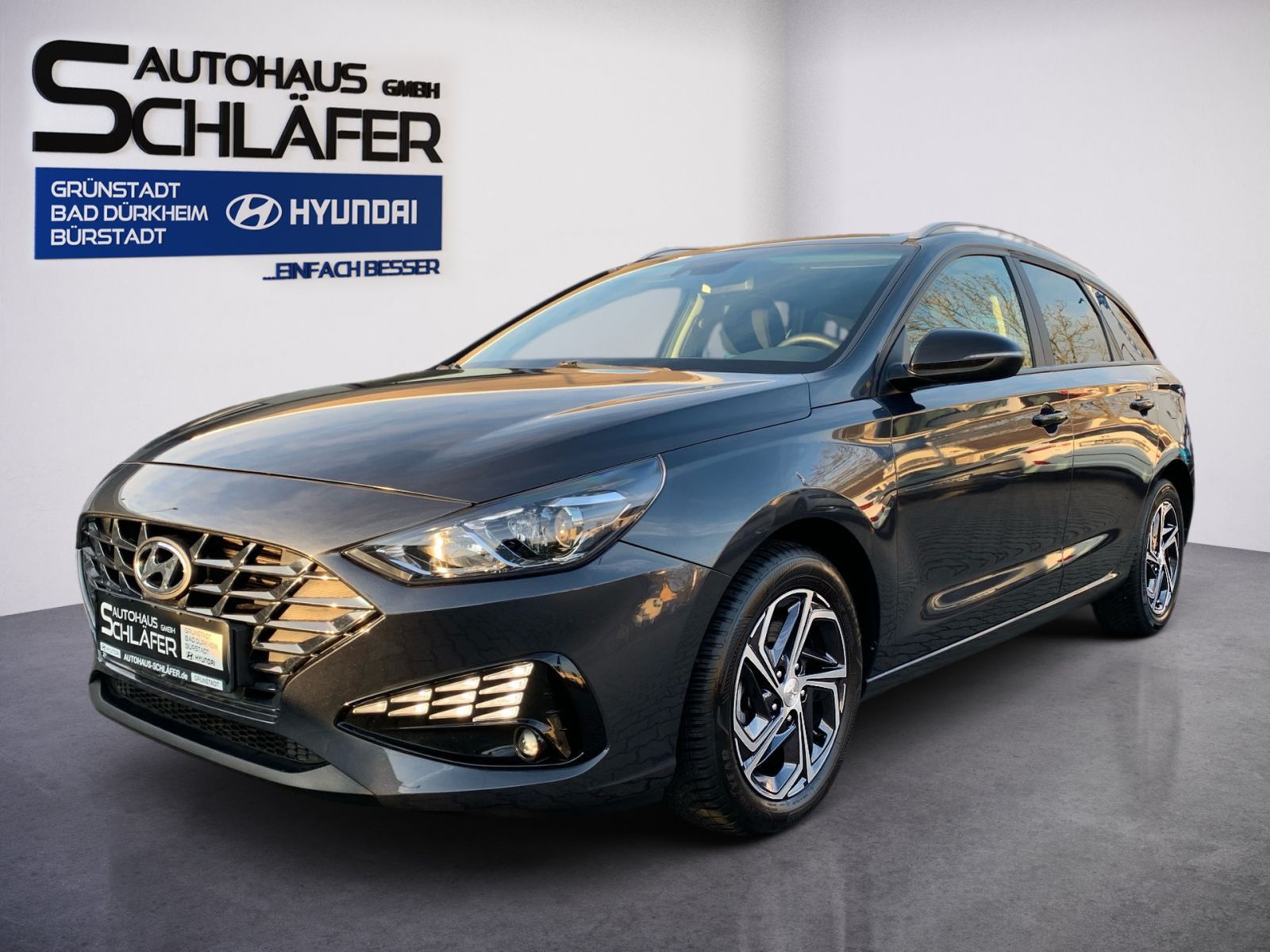 Fahrzeugabbildung Hyundai i30 Kombi 1.0 T-GDI 7-DCT Edition 30