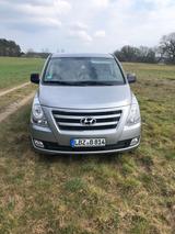 Hyundai H-1 Starex - Hyundai H-1 Starex 8-Sitzer