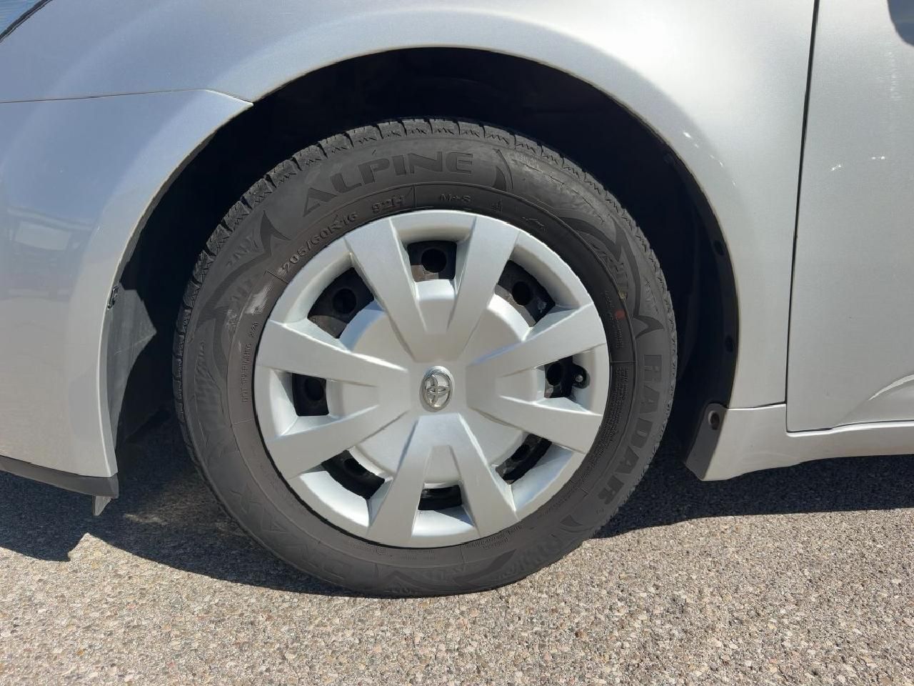Fahrzeugabbildung Toyota Avensis 1,8 Kombi Multidrive S Sol*