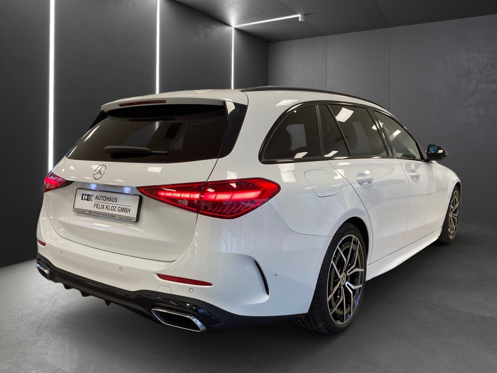 Fahrzeugabbildung Mercedes-Benz C 300 T AMG*Distronic*AHK*360*Burmester*Panorama