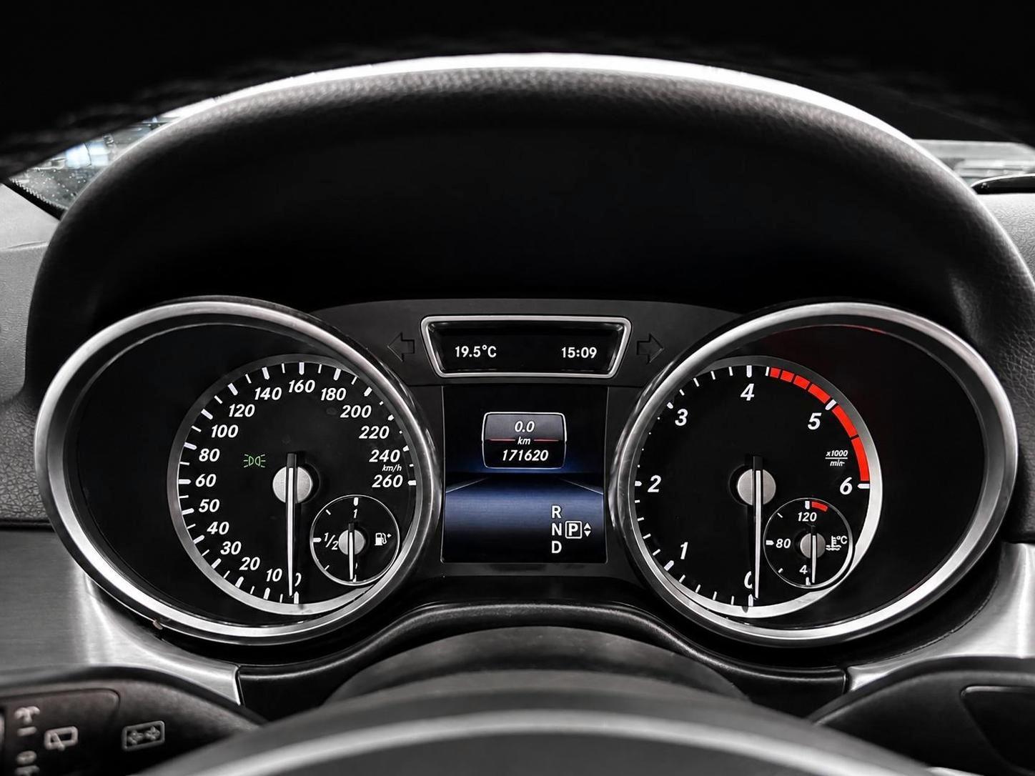 Mercedes-Benz ML 350 /BlueTec-Scheckheft-360°Kamera\
